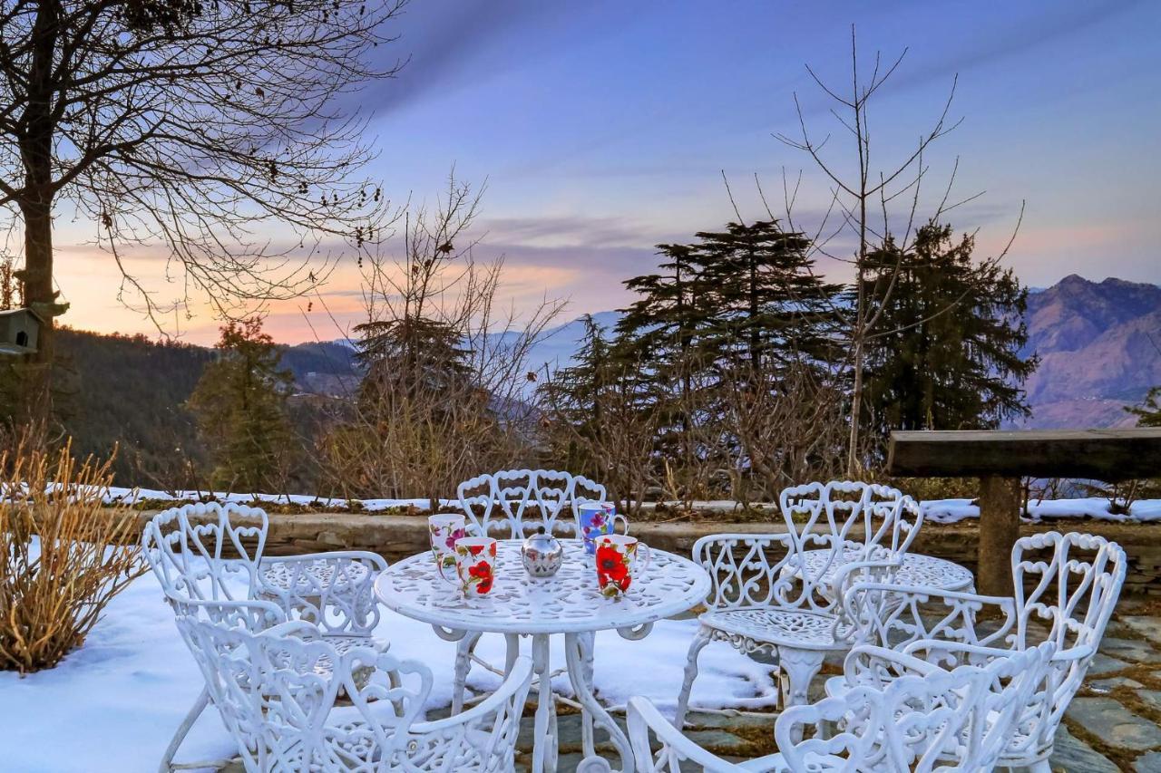Stayvista At Violet Hill With Bonfire, Gazebo & Hill View Shimla Buitenkant foto