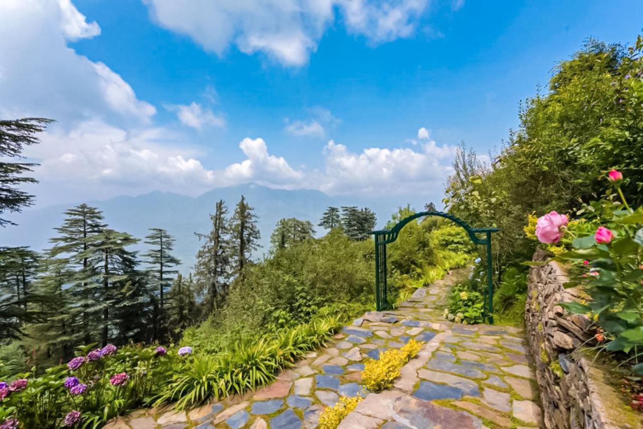 Stayvista At Violet Hill With Bonfire, Gazebo & Hill View Shimla Buitenkant foto